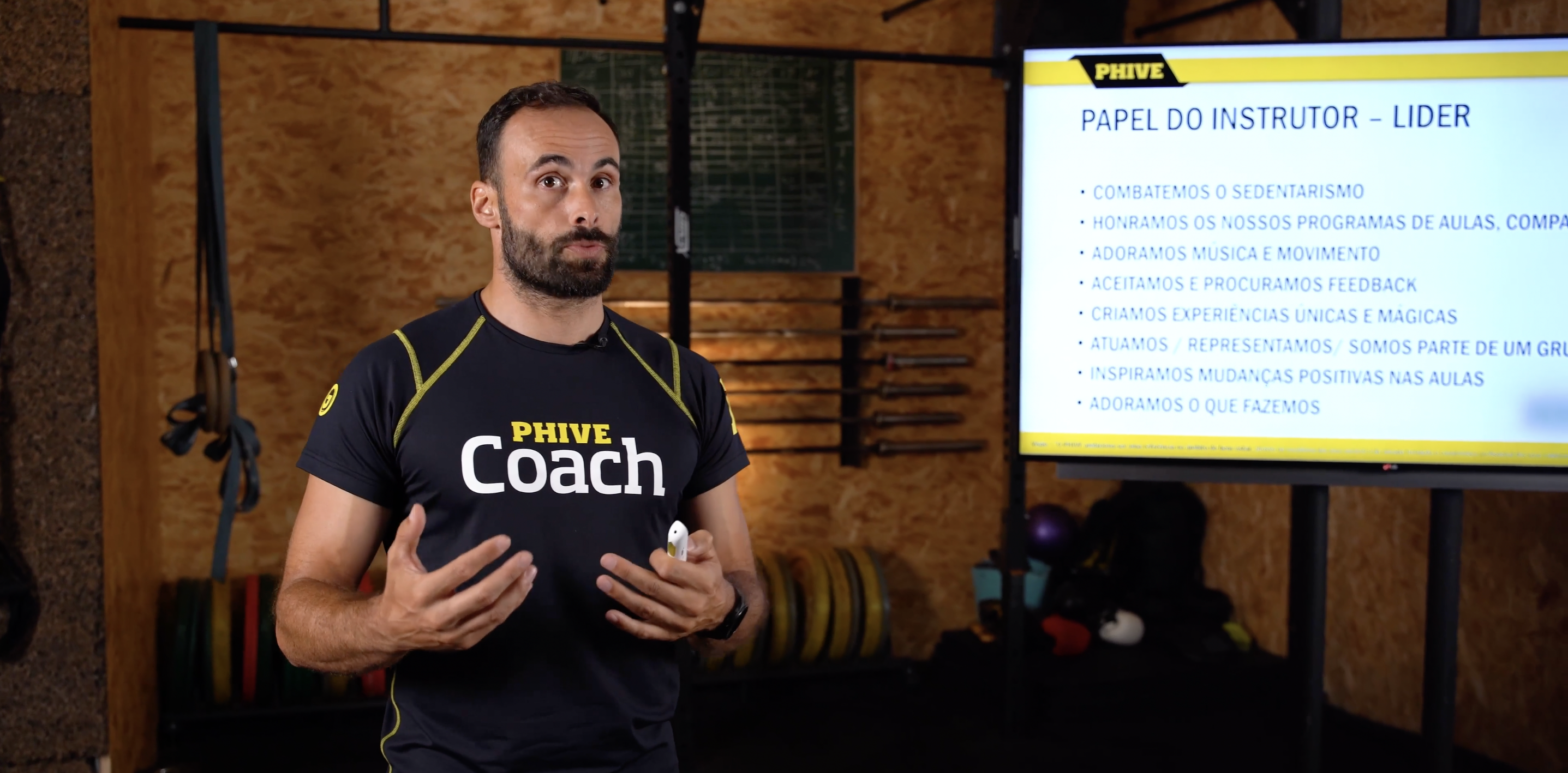 AULAS DE GRUPO - APRESENTAÇÃO E CONDUTA